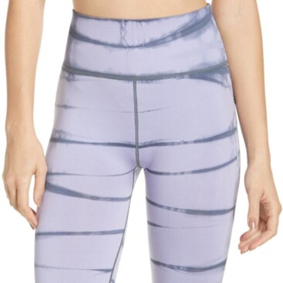 ZELLA BNWOT Seamless Ankle Leggings Sz Small Purple New Pull on Hi Waist. - Picture 6 of 6